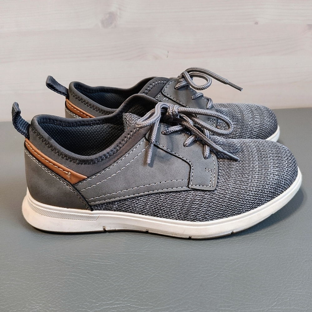 Sonoma Gray and White Kids Sneakers, Size 1